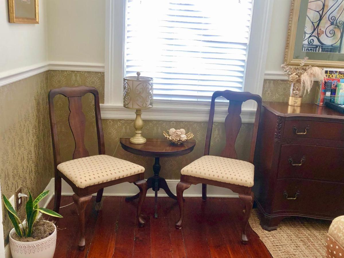 Daybed With Trundle In The Beautiful Ashley Inn 4 Blocks From King St Charleston Exterior foto