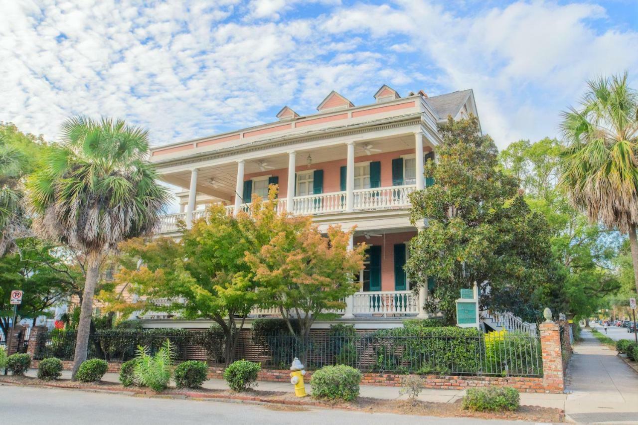 Daybed With Trundle In The Beautiful Ashley Inn 4 Blocks From King St Charleston Exterior foto